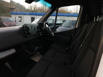 Mercedes-Benz Sprinter 316 CDI Panel Van 2.1 Manual Diesel