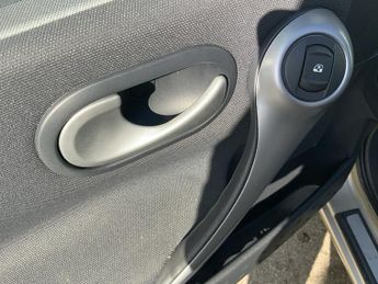 Renault Megane VVT Dynamique