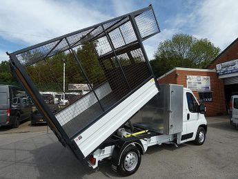 Peugeot Boxer BlueHDi 335