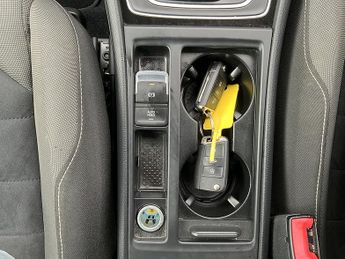 Volkswagen Golf TSI HighLine BlueMotionTechnology