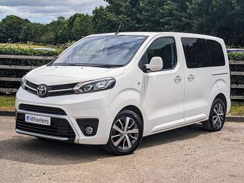 Toyota Proace D Family