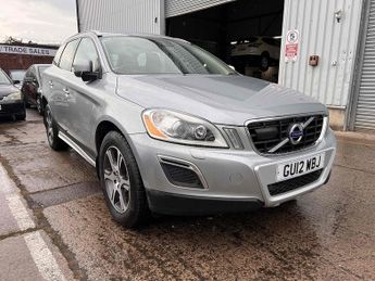 Volvo XC60 2.4 D5 SE Lux Nav SUV 5dr Diesel Geartronic AWD Euro 5 (215 ps)