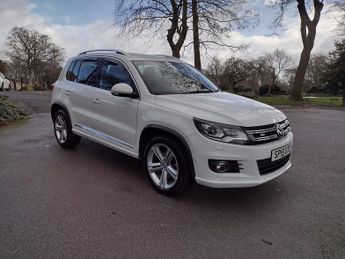 Volkswagen Tiguan TDI BlueMotion Tech R-Line