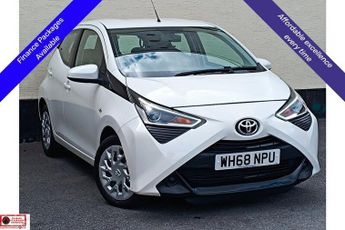 Toyota AYGO VVT-i x-play