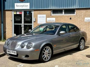 Jaguar S-Type V8 R