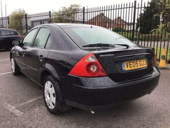 Ford Mondeo 1.8 LX Hatchback 5dr Petrol Manual (182 g/km, 123 bhp)