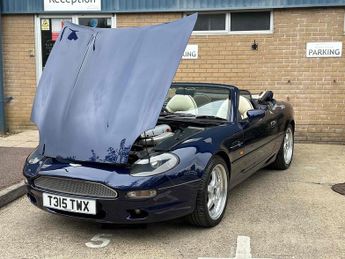 Aston Martin DB7 Volante