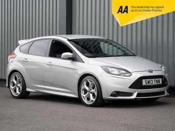 Ford Focus T EcoBoost ST-2