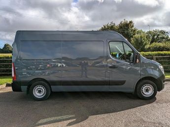 Nissan Interstar dCi 33 Tekna