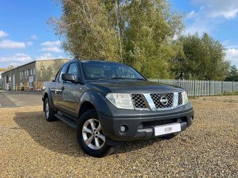 Nissan Navara dCi SE