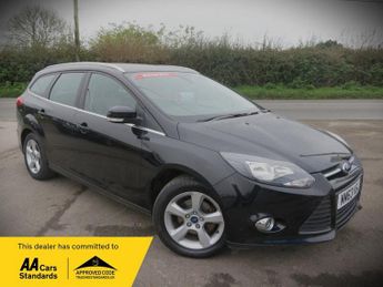 Ford Focus 1.6 Zetec Navigator Estate 5dr Petrol Powershift Euro 5 (125 ps)