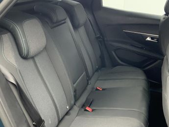 Peugeot 3008 BlueHDi Allure