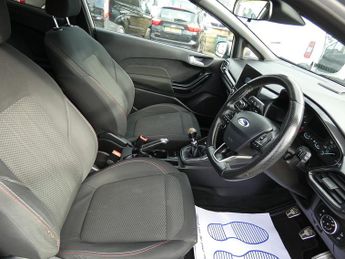 Ford Fiesta T EcoBoost ST-Line