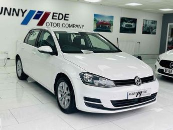 Volkswagen Golf TSI BlueMotion Tech SE