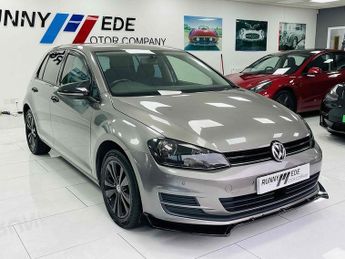 Volkswagen Golf TSI BlueMotion Tech SE