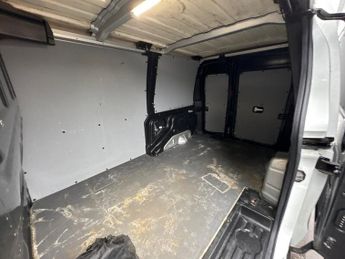 LEVC VN5 City Panel Van 1.5 Automatic Petrol Plug-in Hybrid Panel Van Aut