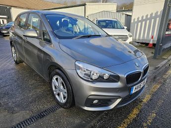 BMW 218 218i SE