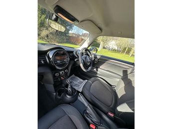 Mini Hatch One