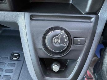 Vauxhall Vivaro 2.0 Turbo D 3100 Elite Panel Van 5dr Diesel Auto L1 H1 Euro 6 (s