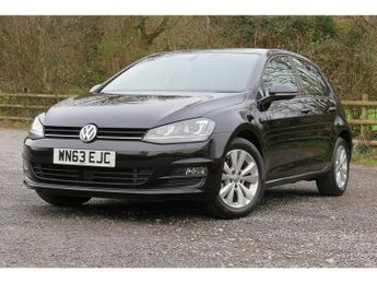 Volkswagen Golf S Tsi Bluemotion Technology Dsg