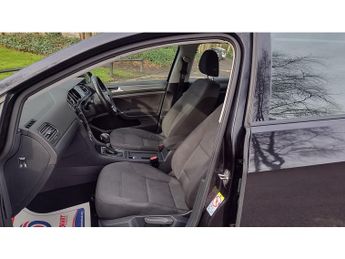 Volkswagen Golf TDI SE Nav