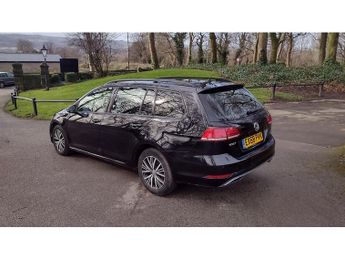 Volkswagen Golf TDI SE Nav