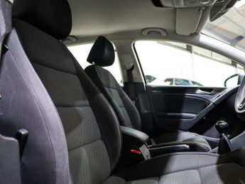 Volkswagen Golf TDI SE