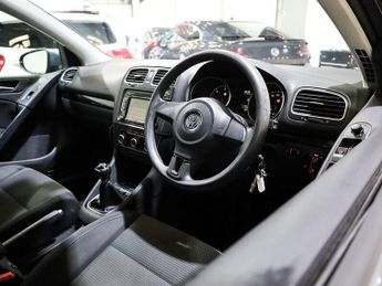 Volkswagen Golf TDI SE