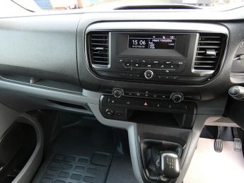 Vauxhall Vivaro Turbo D 2900 Edition