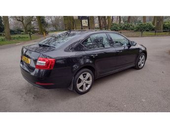 Skoda Octavia TSI ACT SE Drive