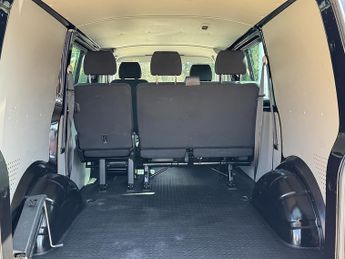 Volkswagen Transporter T6 T30 150 DSG SWB