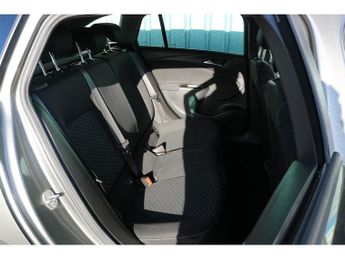 Vauxhall Astra CDTi ecoTEC BlueInjection Design