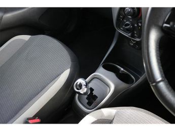 Toyota AYGO VVT-i x-play