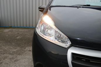 Peugeot 208 BlueHDi Access