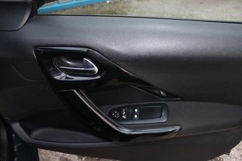 Peugeot 208 BlueHDi Access