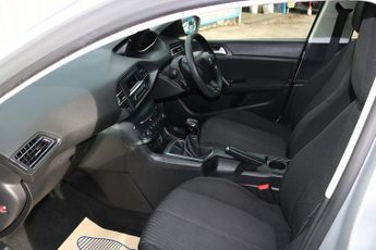 Peugeot 308 BlueHDi Access