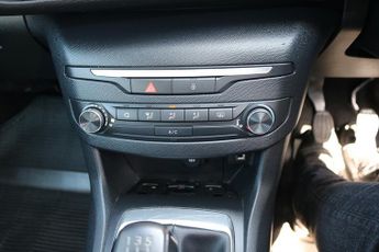 Peugeot 308 BlueHDi Access