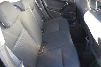 Peugeot 208 BlueHDi Access