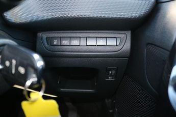 Peugeot 208 BlueHDi Access