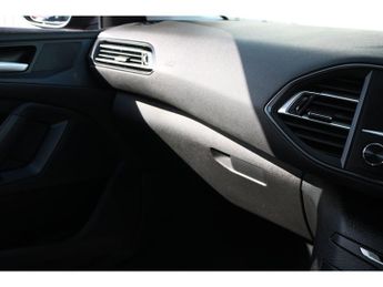 Peugeot 308 BlueHDi Access