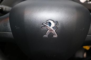 Peugeot 208 BlueHDi Access