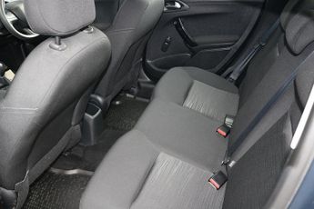 Peugeot 208 BlueHDi Access