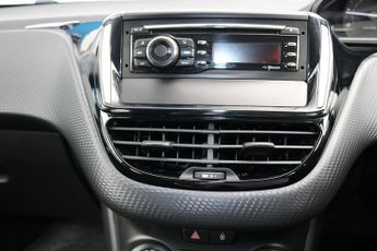 Peugeot 208 BlueHDi Access