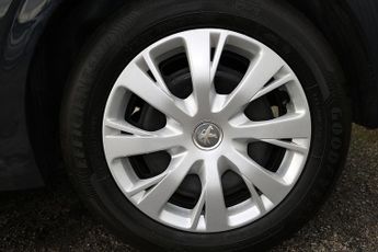 Peugeot 208 BlueHDi Access