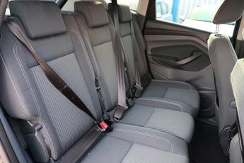 Ford C-Max T EcoBoost Titanium