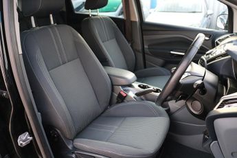 Ford C-Max T EcoBoost Titanium