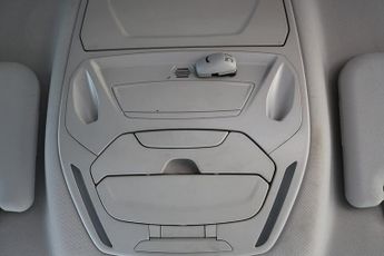 Ford C-Max T EcoBoost Titanium