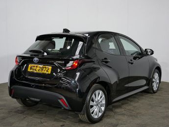 Toyota Yaris VVT-h Icon