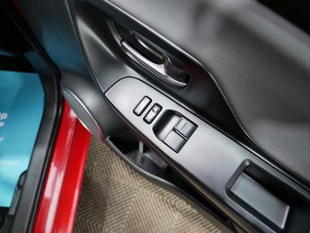 Toyota Yaris VVT-h Icon