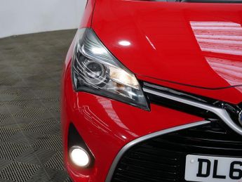 Toyota Yaris VVT-h Icon